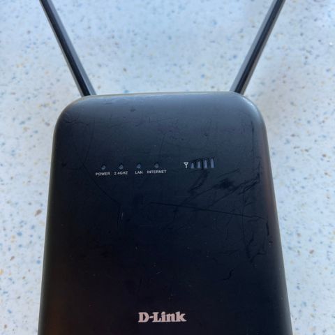 D-Link DWR-920 4G modem og ruter