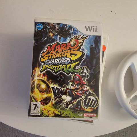 Nintendo Wii Mario Strikers Charged Football