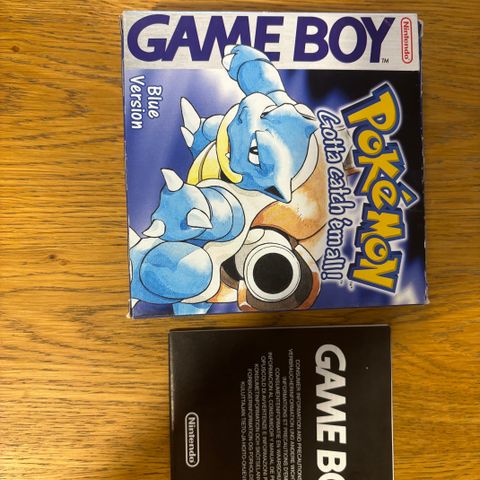 Eske - Pokemon Blue versjon - gameboy i fin standard