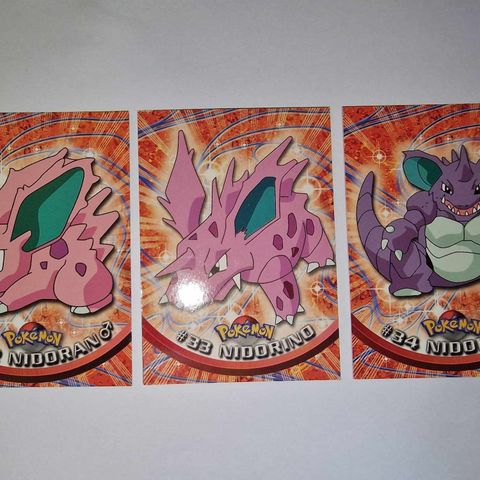 Pokemon kort - VINTAGE 1999 Topps TV - Nidoran, Nidorina og Nidoking Evoline