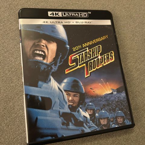 Starship Troopers Ultra HD Dvd + Blu Ray