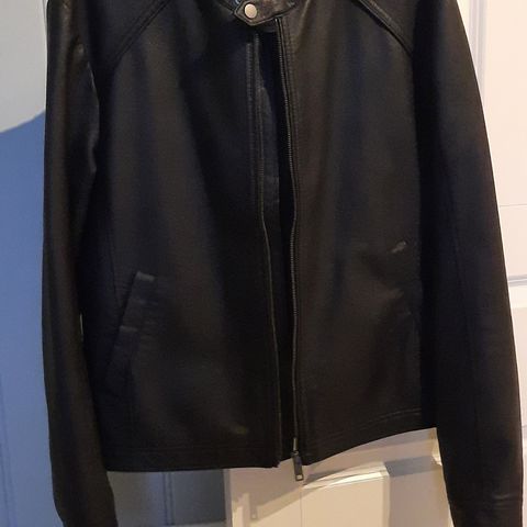 Sort "skinnjakke"/ Biker Jacket