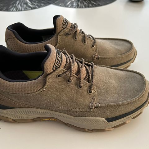 Skechers sko- str 41