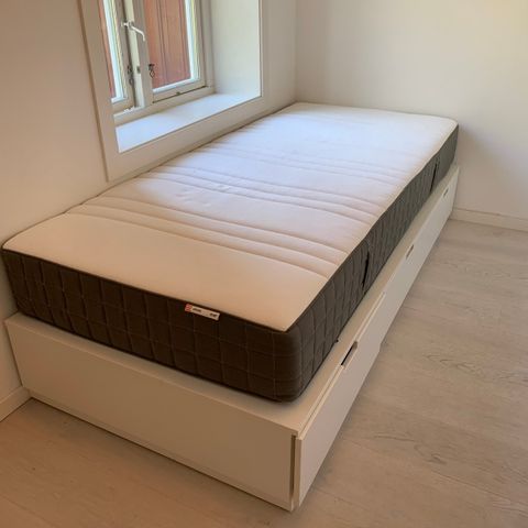 Ikea Norli seng 90X200