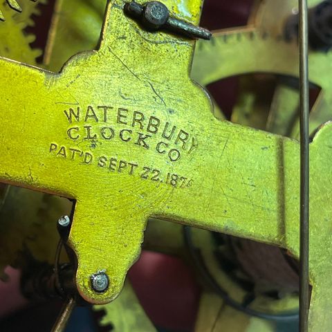 WATERBURY CLOK fra 1874 talls