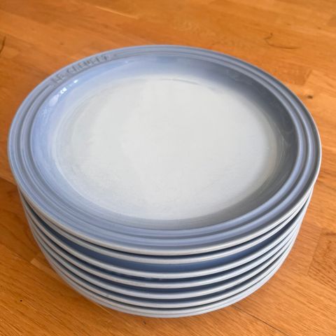 8 stk le creuset middagstallerkner