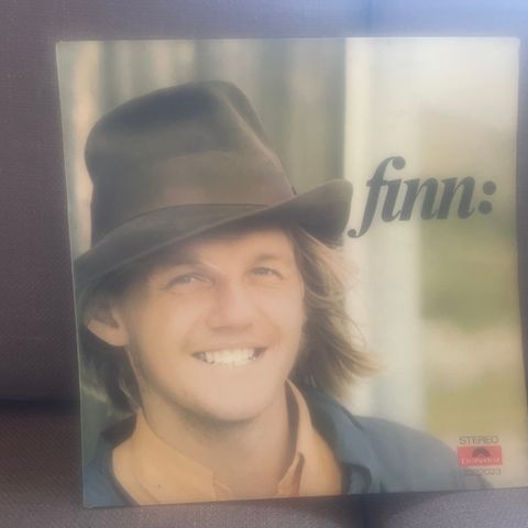 Finn Kalvik – Finn: