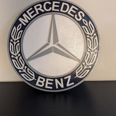 Mercedes Logo