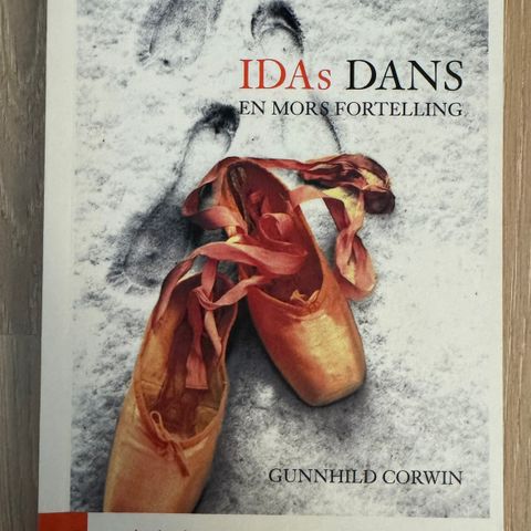 Idas dans - en mors fortelling