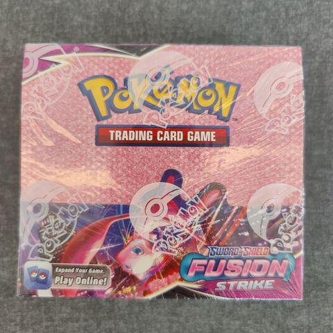 Fusion Strike Booster Box