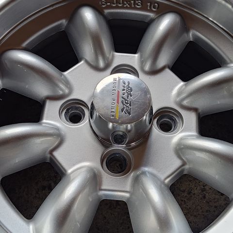 Classic Mugen 4x100 13 toms hjul med nye Yokohama A539 dekk 175/60/13 Honda