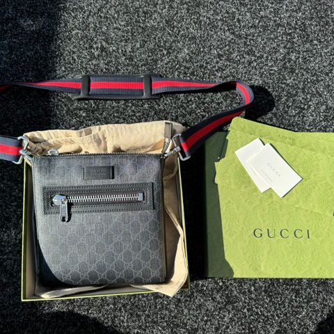 Gucci Messenger Bag