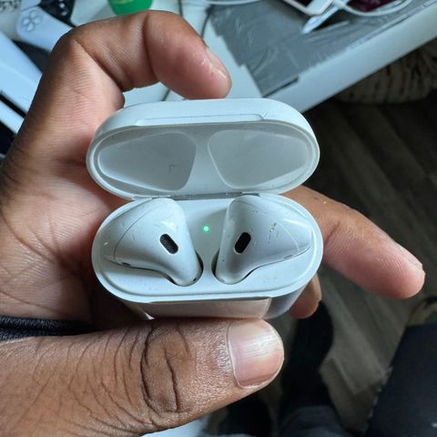 AirPods 1