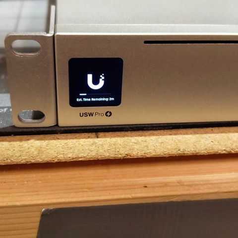 Unifi usw pro 24 poe