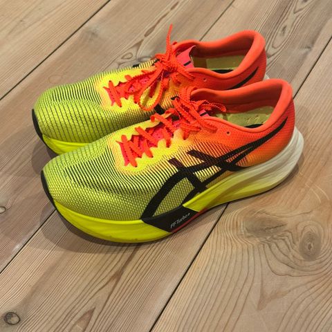 ASICS METASPEED EGDE PARIS