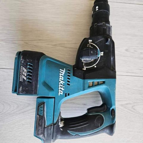 Makita 18v Borhammer DHR243