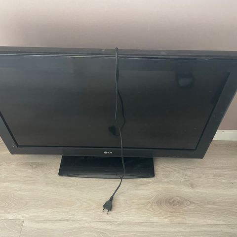 Lg 32 LCD tv selges billig