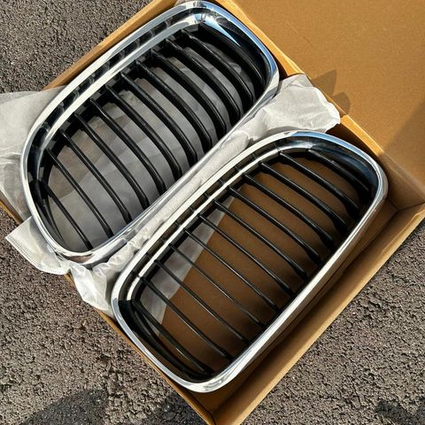 BMW E90 Grill