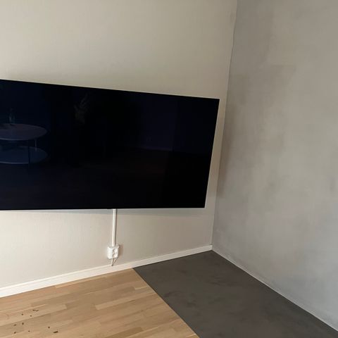 LG 65" CX 4K OLED TV OLED65CX inkludert svingbart veggfeste