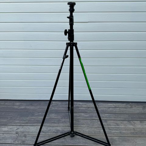 Solid 3,8m Tripod - Veo kamera