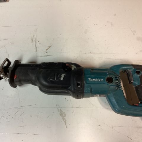 MAKITA BAJONETTSAG JR3070CT