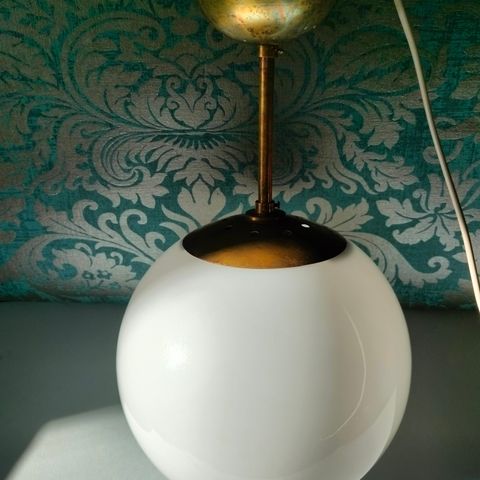 Art Deco kulelampe.