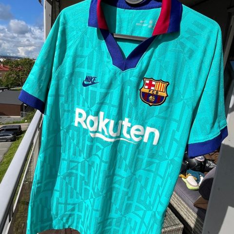 Barcelona 2019 Authentic