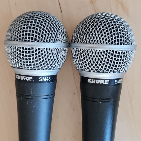 2 x Shure SM48 - 500,- pr stk