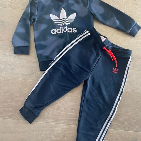 Adidas sett, str 3-4år