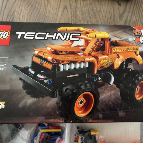 Lego Technic  42135 Monster Jam El Toro Loco