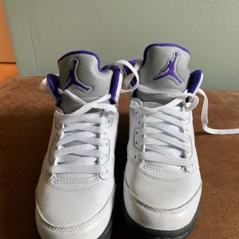 Air Jordan 5, str. 36