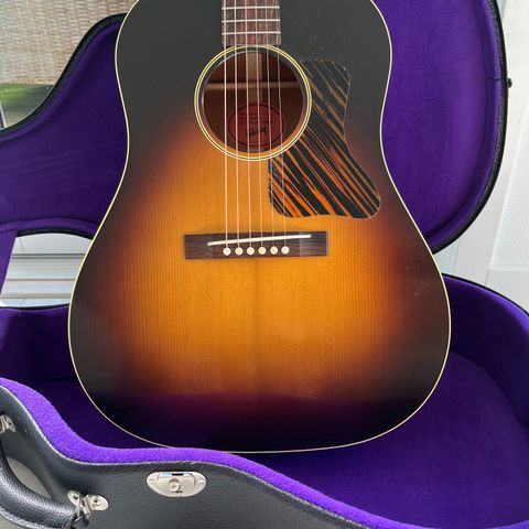 Gibson 1936 J-35 Vintage Sunburst