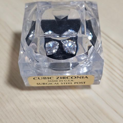 Cubic Zirconia Diamantøredobber