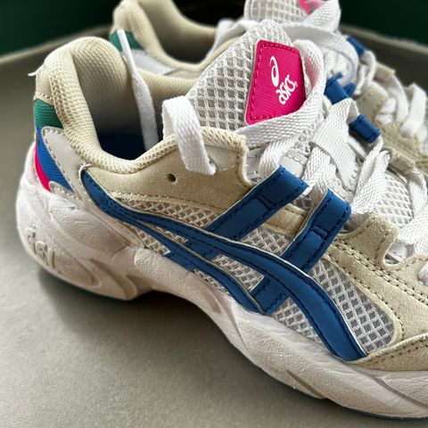 Asics sko str 35.5