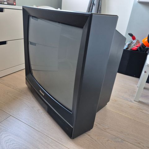 Panasonic 24" CRT - Perfekt TV til retrospill og Mancaven