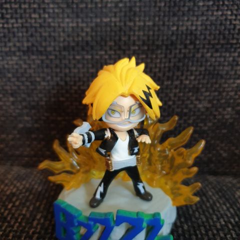 My hero academia anime Denki Kaminari mini figur