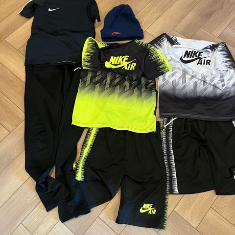 Nike klær