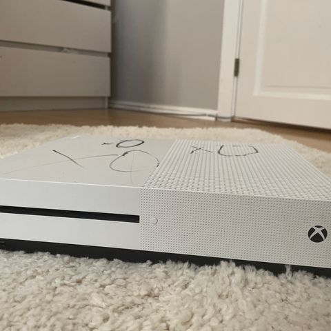 Xbox One S