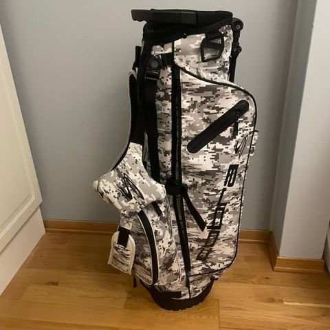 Cobra golfbag