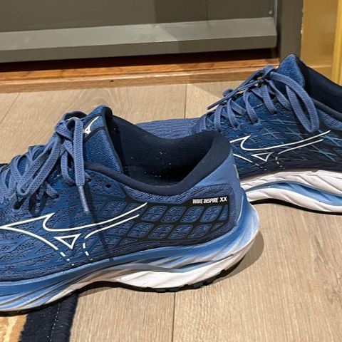 Mizuno Wave Inspire 20, løpesko, herre str 42