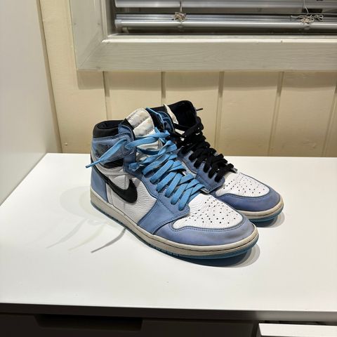 JORDAN 1 UNC