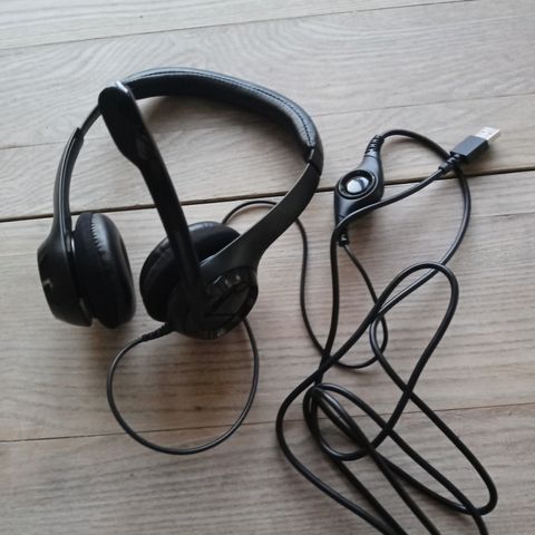 Head phones brand new