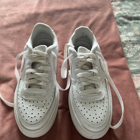 Nike sko str 36,5