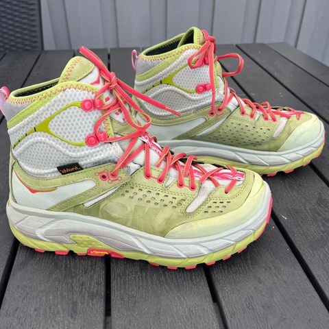 Hoka Tor Ultra HI WP women’s 41 1/3