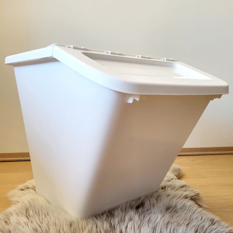 Storage box 55 liters capacity. 40 x 55 x 44 cm