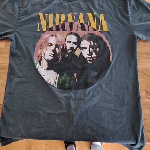 Nirvana T- skjorte str xs