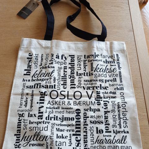 Totebag, Oslo V, Bærum, Bokhari, dialektnett