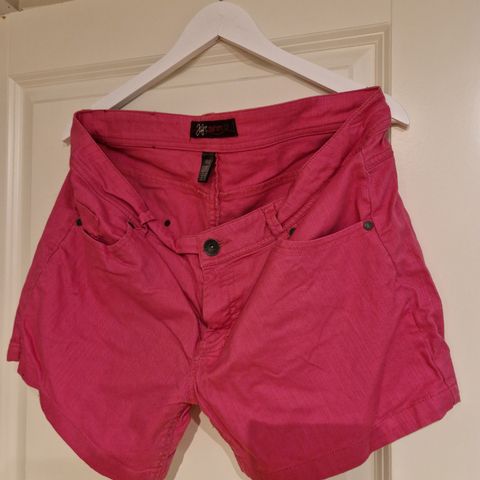 Rosa shorts str 44/46