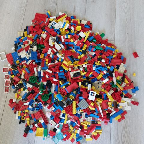 Diverse LEGO fra nittitallet