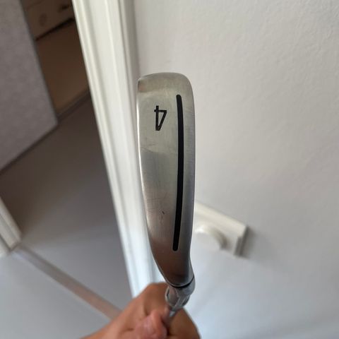 Taylormade stealth 4 iron